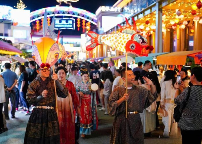 Bắc Kinh l&agrave; c&aacute;i n&ocirc;i văn h&oacute;a l&acirc;u đời của Trung Quốc với v&ocirc; số di sản 